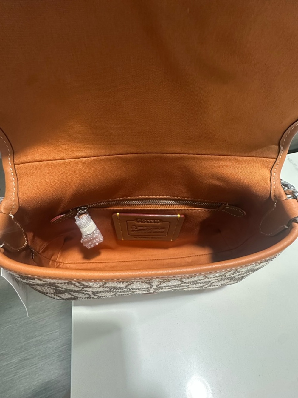 Coach Crystal Signature Jacquard Soho full size - Picture 8 of 10